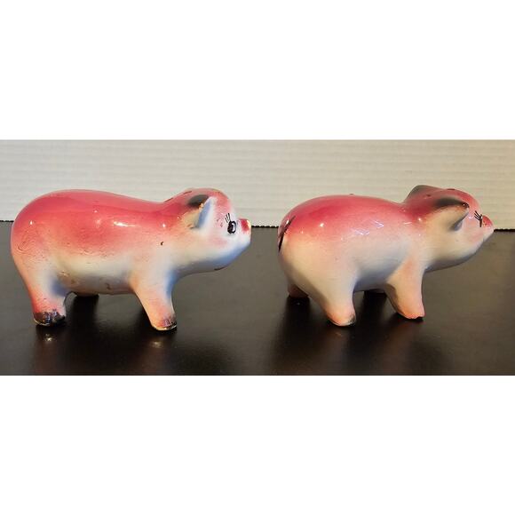 Vintage Ceramic Pig Salt and Pepper Shakers READ - Picture 4 of 15